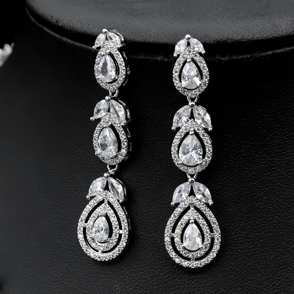 Schmuck Temperament Set Kette Damen Ohrringe Halskette Zweiteilig