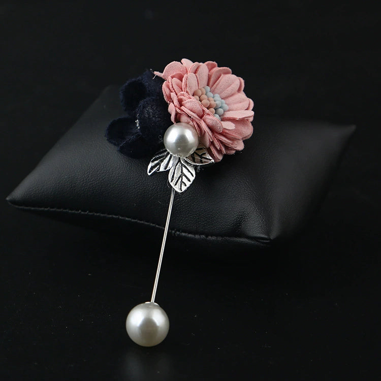 Broche de flor de perla
