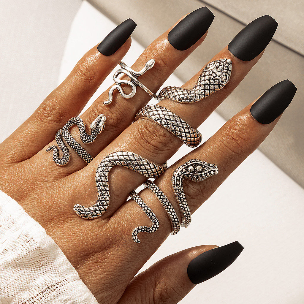 Langer Cooler Herren Schlangen-Print Ring