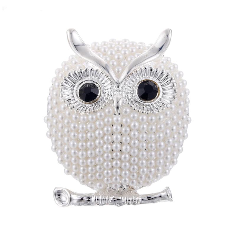Owl brooch with glasses