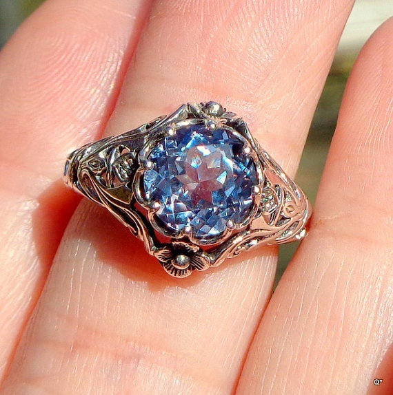 Luxuriöse blaue Kristallringe für Damen, kreativer Blumenring Schmuck