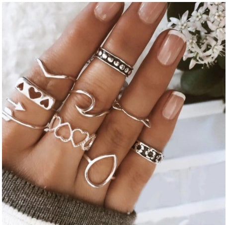 Diamantbesetzter Ring