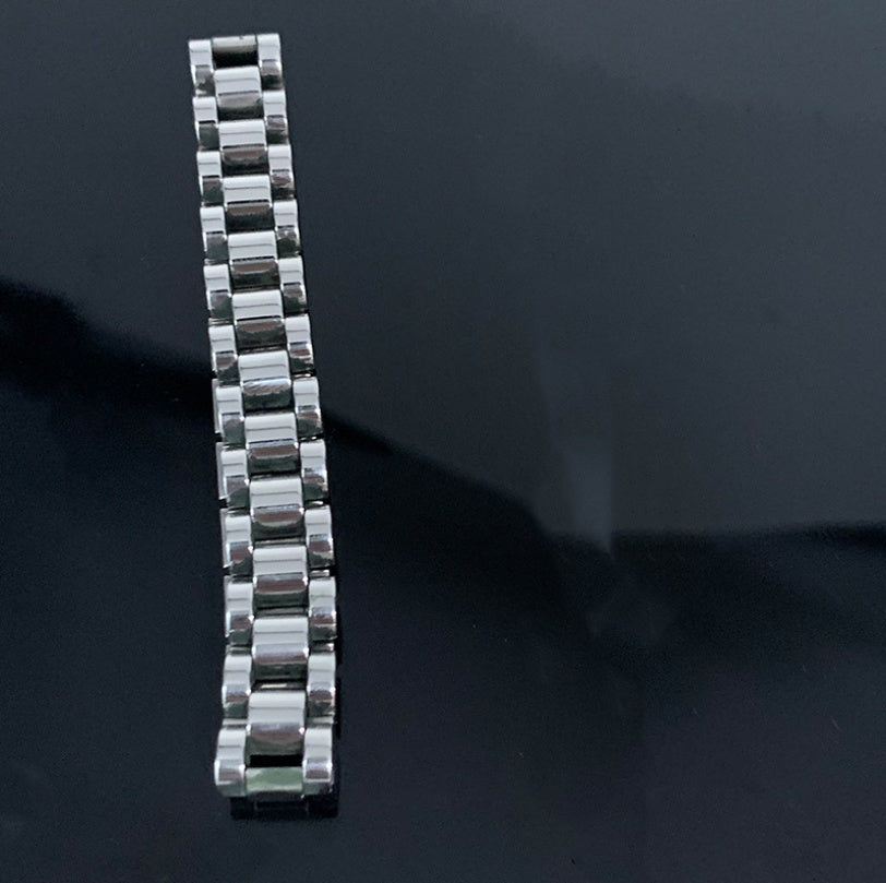 Reloj de Moda con Brazalete Estilo INS