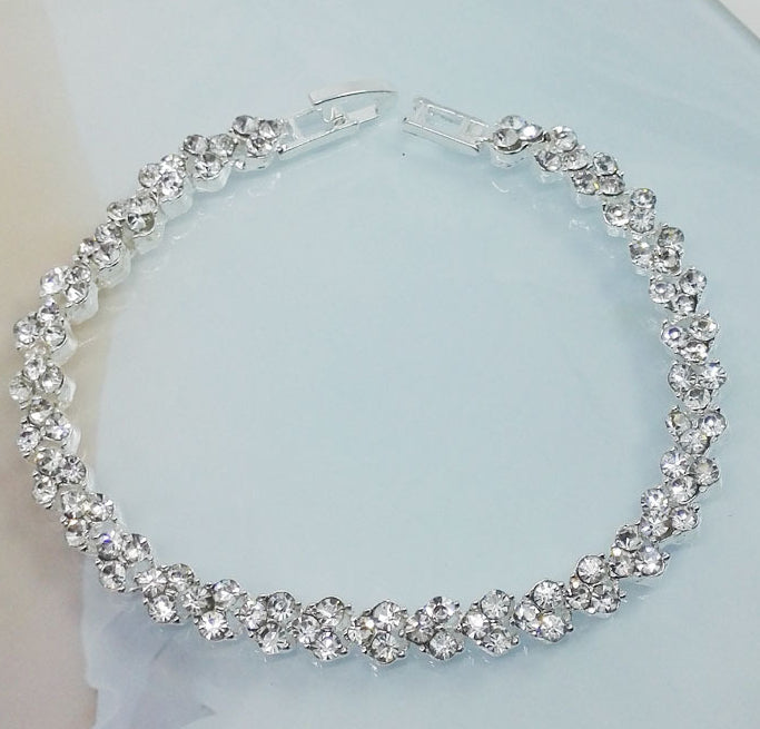 Pulsera de circonita ojo de caballo de moda