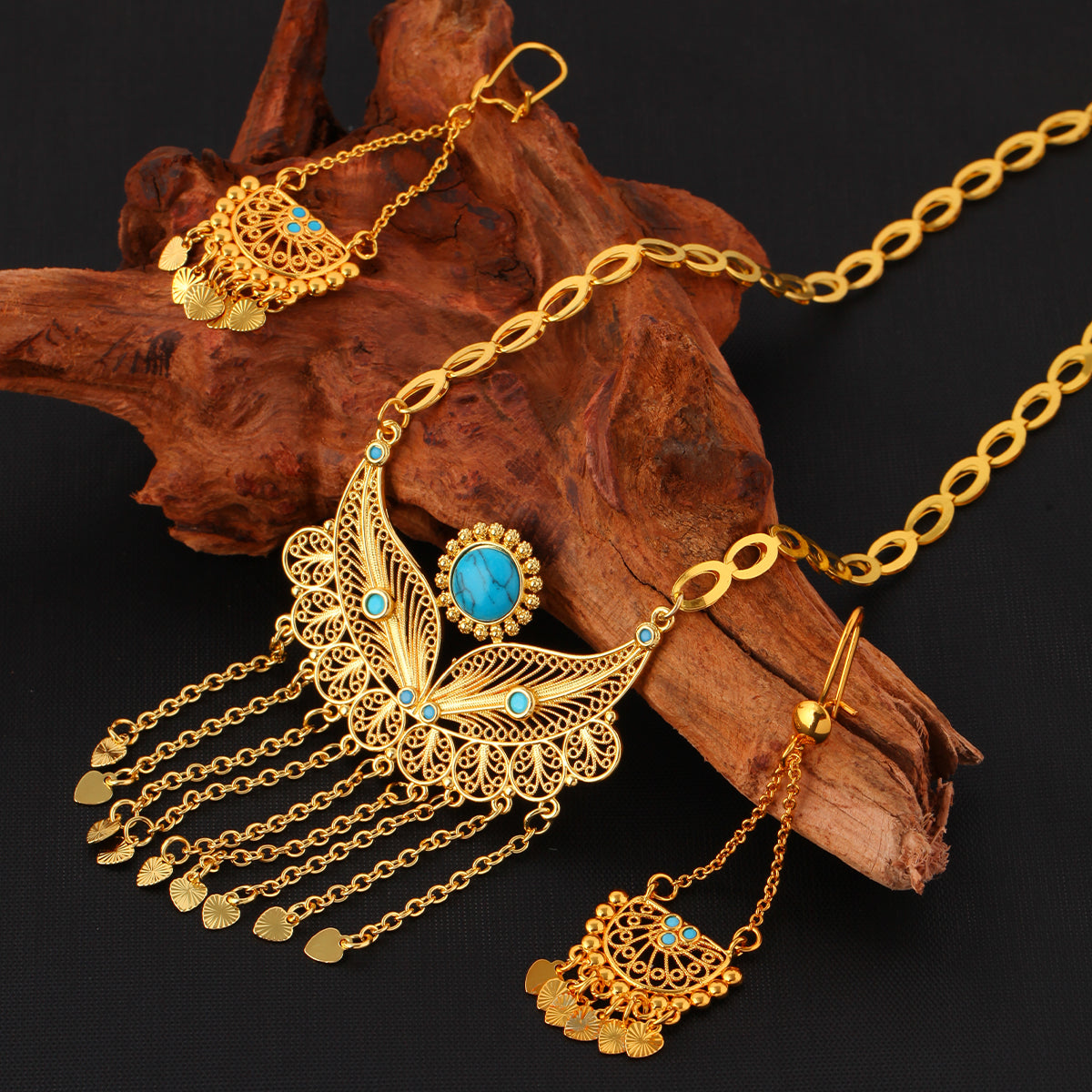 Juego de collar y pendientes de mujer de 3 piezas, chapados en oro de 18 quilates, con borla de gota de agua, a la moda y personalizados, adecuados para fiestas y regalos, uso diario