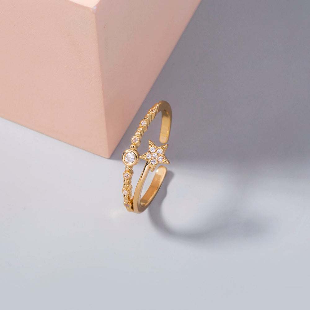 Vergoldeter Ring mit Mikro-Intarsien-Pentagramm für Damen