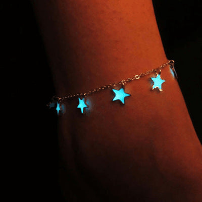 Pulseras luminosas con estrellas y flores de durazno que brillan en la oscuridad