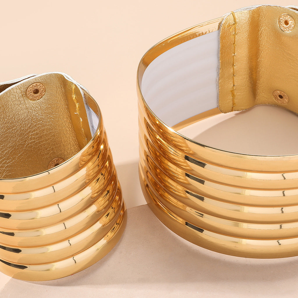 Traje de pulsera de cuello de metal personalizado europeo y americano para mujer