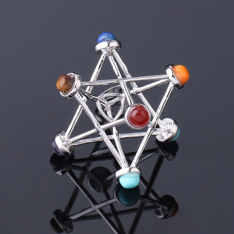 Geometric pendant necklace