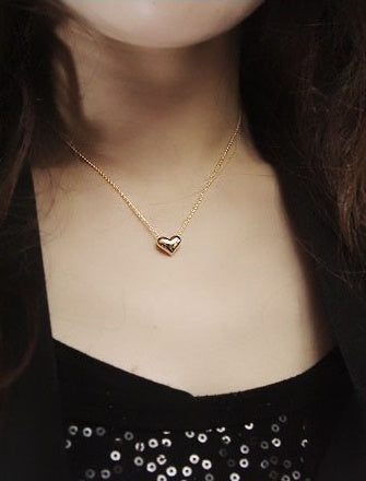 Koreanische Halskette Damenmode elegant süß kurze Halskette Halskette Liebesanhänger Schlüsselbeinkette