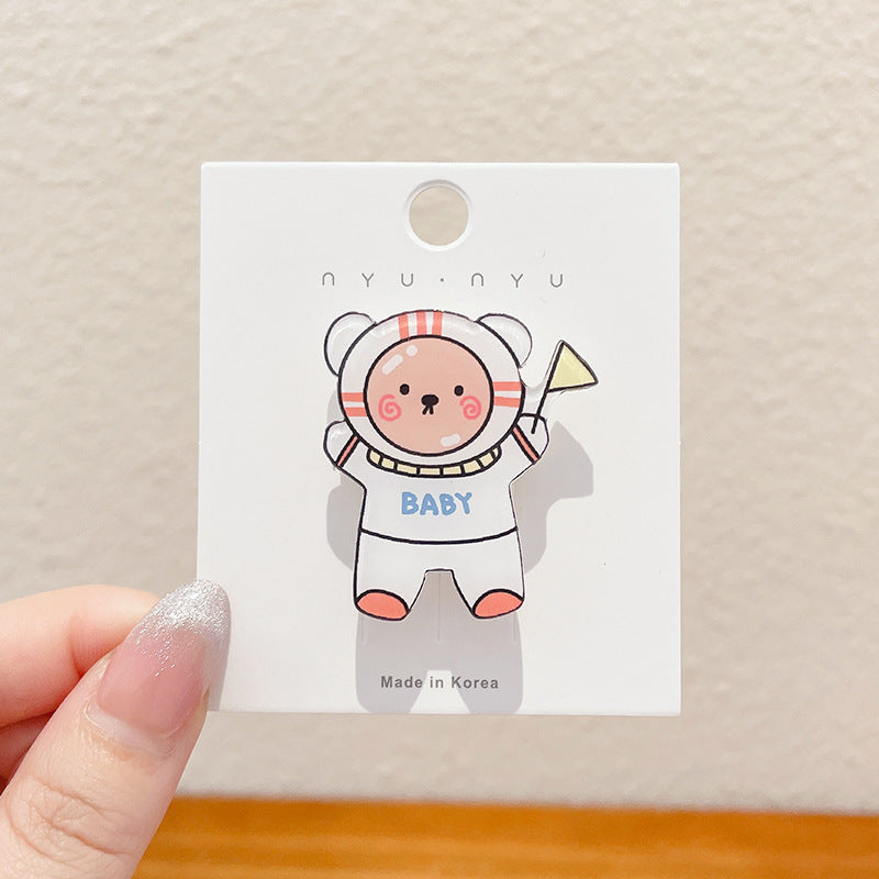 Women's Fashionable Simple And Cute Cartoon Brooch