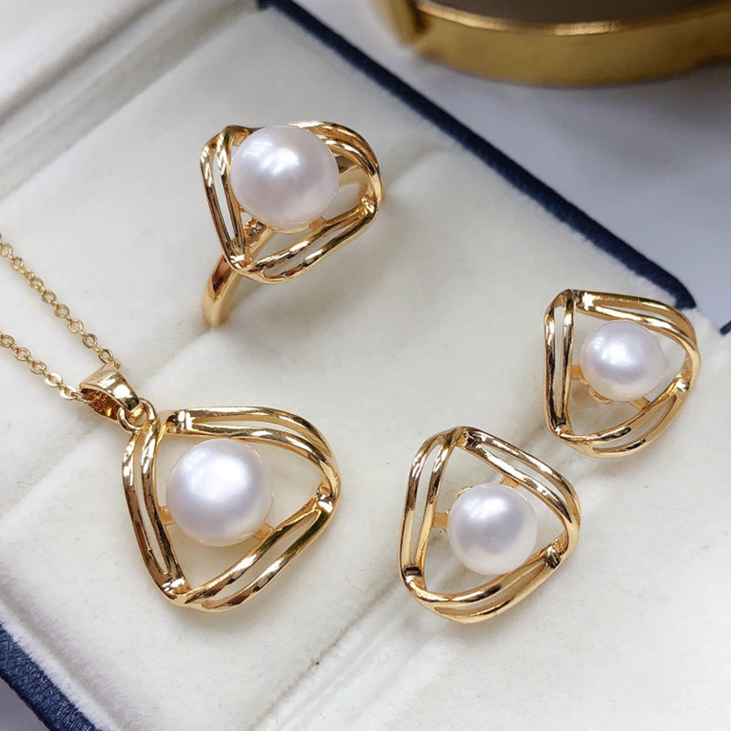 Schlichtes und Exquisites Süßwasserperlen-Collier-Set