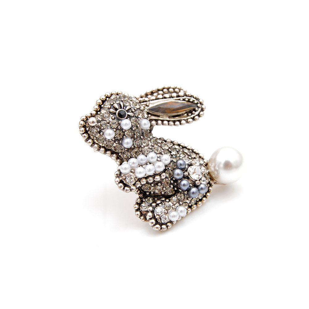 Broche de conejo de diamantes Diseño de animales de dibujos animados del zodiaco Corsage lindo Suéter Ropa