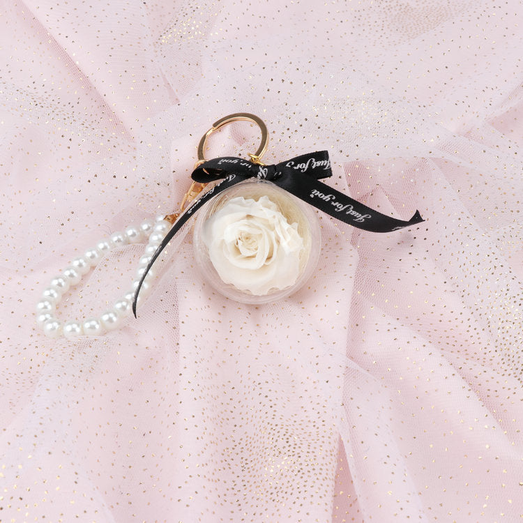Rose Perianth Pearl Car Hanging Keychain