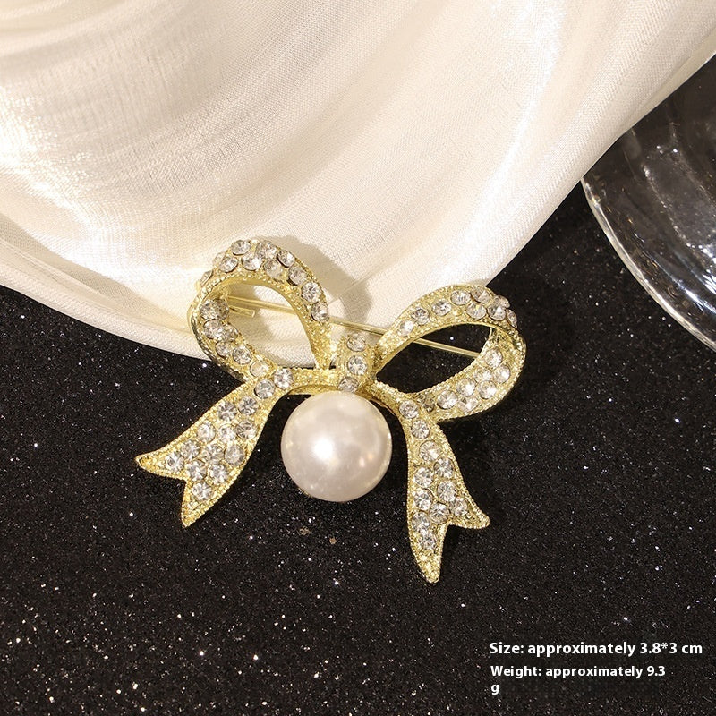 Nuevo Broche de Aleación de Alta Sensación de Nicho de Alta Gama, Pin para Abrigo y Traje, Corsage Versátil de Alta Gama