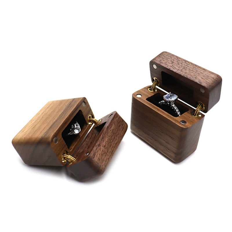 Walnuss-Ringbox Magnetfeuerzeug Ohrstecker Damen Mini Reiseaufbewahrung Schmuck