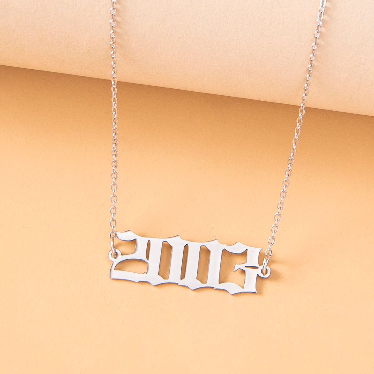 Jahreszahlen-Halsketten für Damen – Geburtstagsgeschenke