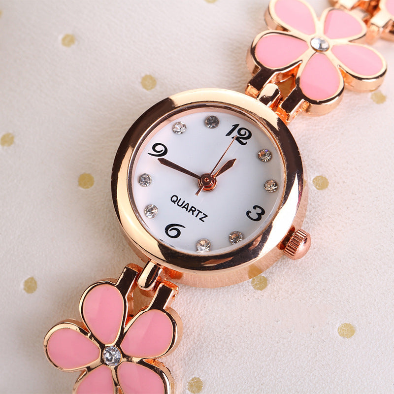 Luxus-Freizeit-Fashion-Armband Blumenriemen-Uhr