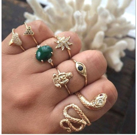 Diamantbesetzter Ring