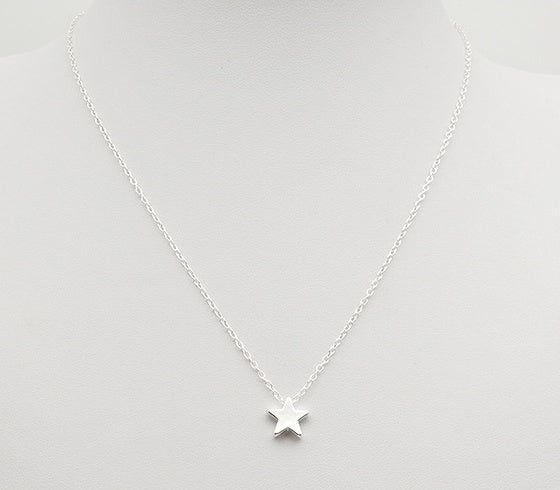 DAINTY STAR CHOKER NECKLACE