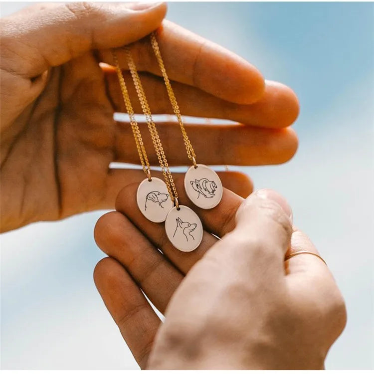 Europäische und amerikanische schlichte Accessoires, Gravur, ovale Edelstahl-Halskette, Trend, geometrischer Anhänger