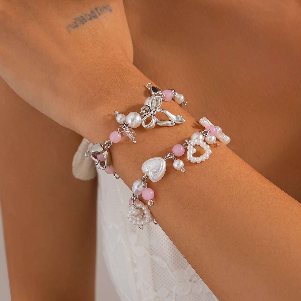 Sweet Bow Alloy Pendant Bracelet