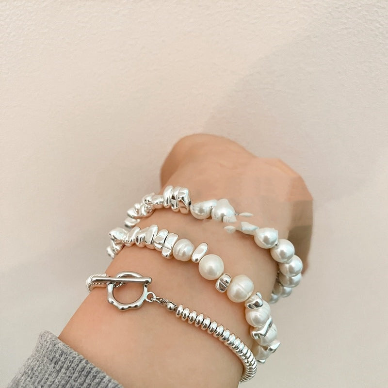 Pulsera de perlas con hebilla OT de viento frío con cuentas de nicho de diseño