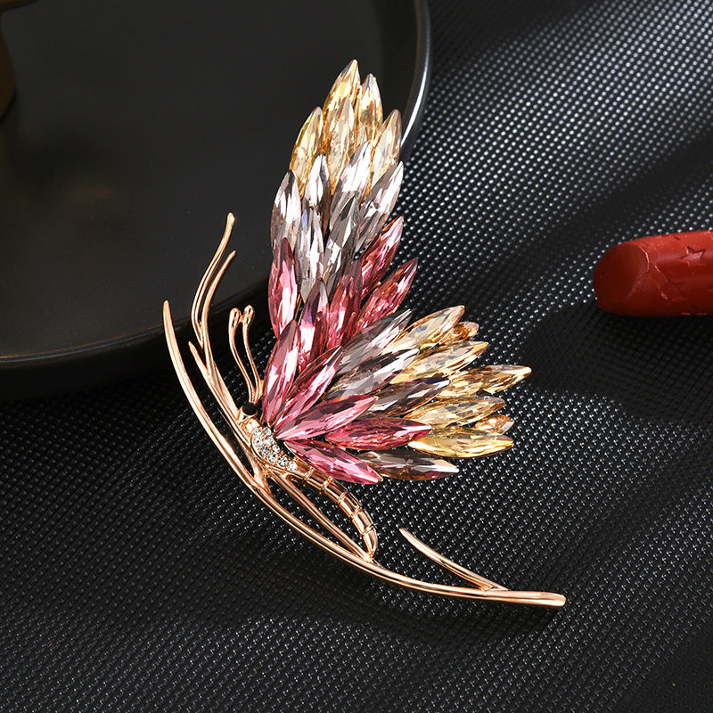Damen modische Schmetterlingsbrosche Anstecknadel Accessoires