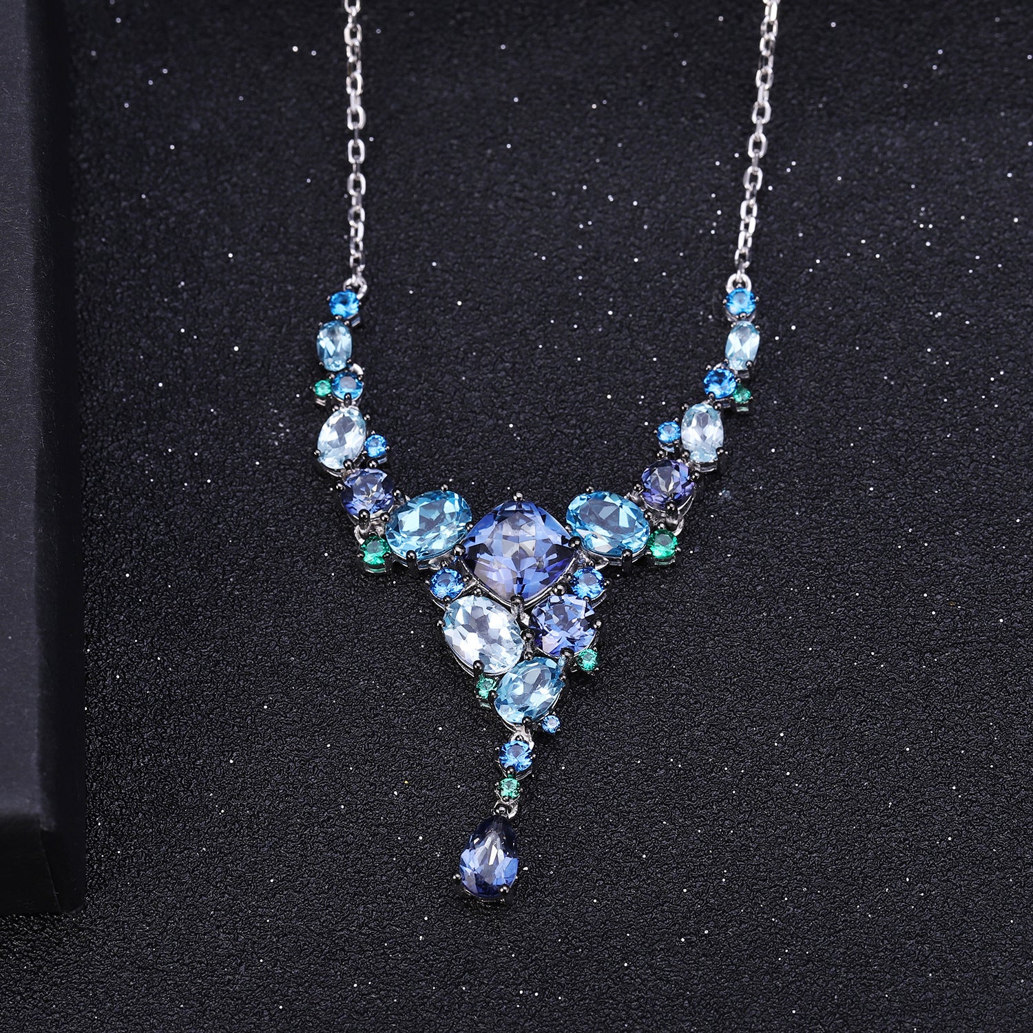 French Retro Romantic Suit Style Jewelry