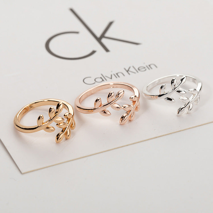 Anillo de hoja para mujer