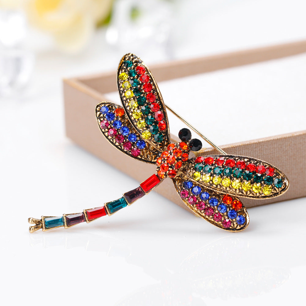Nuevo broche retro de aleación con libélula de diamantes