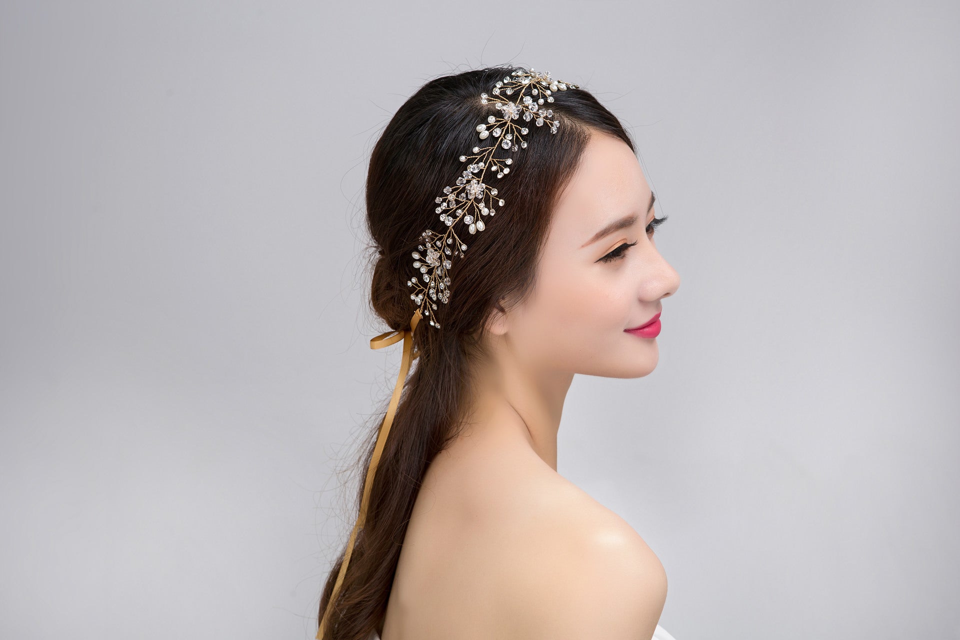 Rein handgemachte gold- und silberfarbene Kristall-Braut-Haaraccessoires
