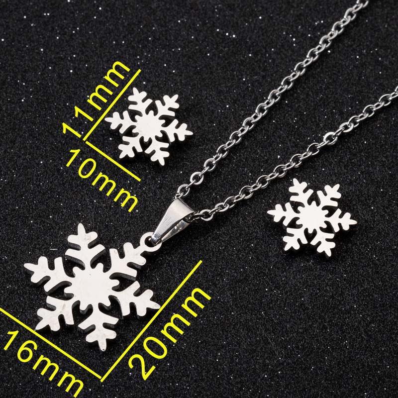 Halskette und Ohrringe dreiteiliger Schmuck