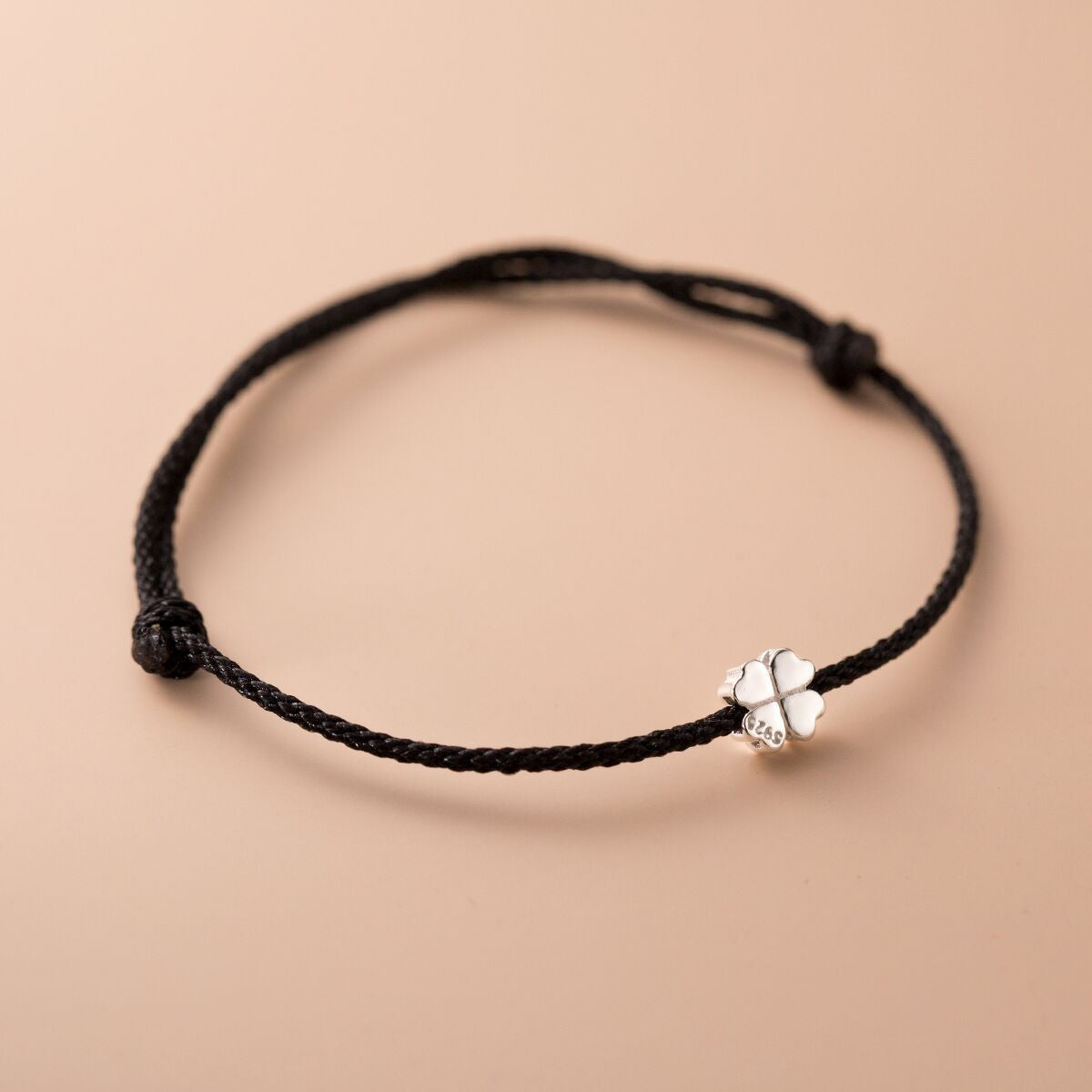 S925 Silver Fresh Women's Four-leaf Clover Woven Bracelet