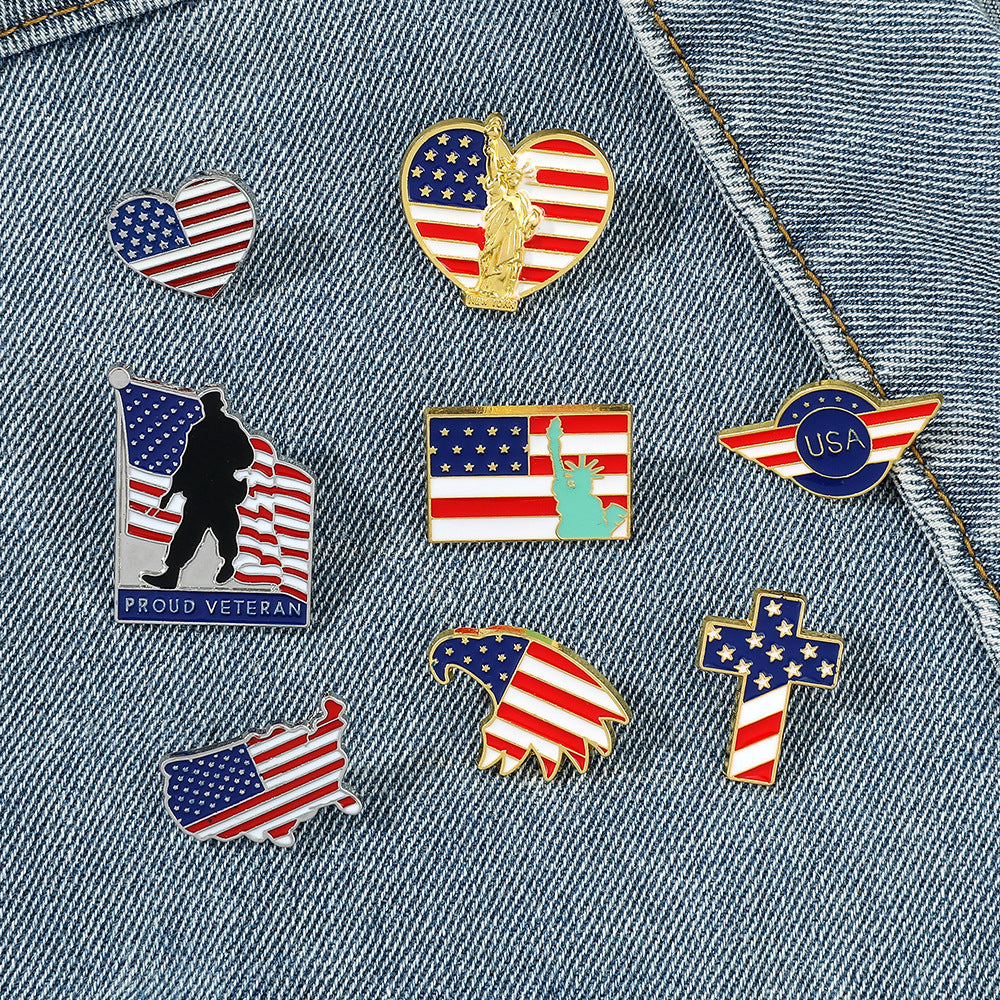 Serie Bandera Estadounidense, Insignia de Oro con la Letra M, Broche de Aleación para el Día de la Independencia