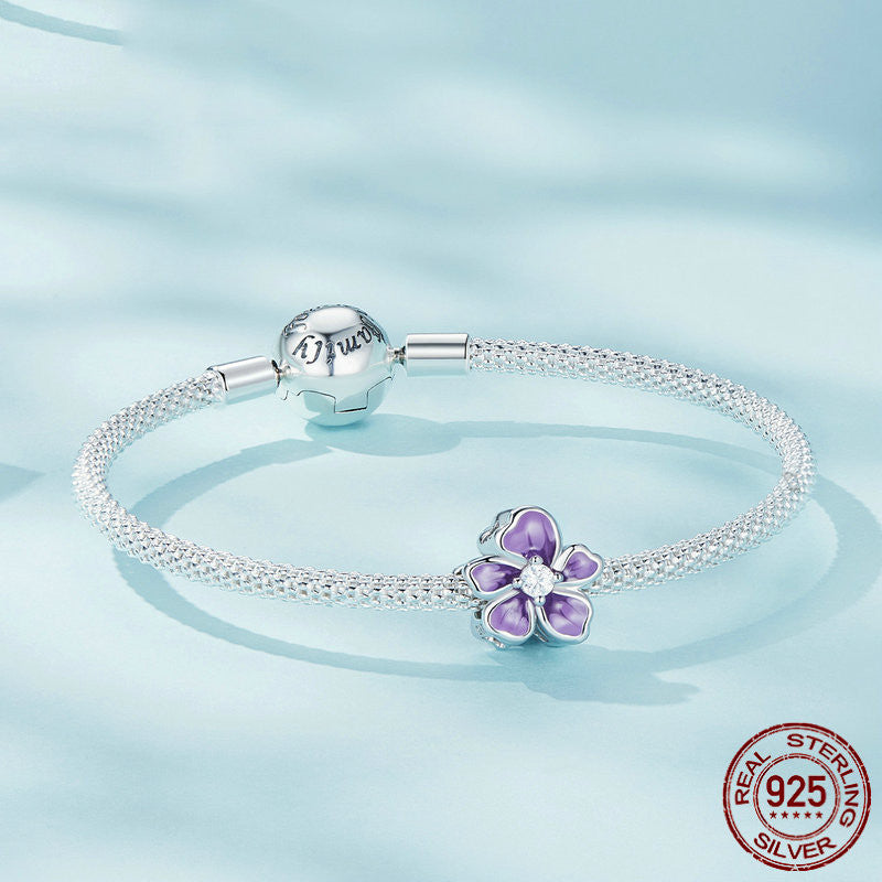 Verlaufende violette Blumenperlen aus Sterlingsilber