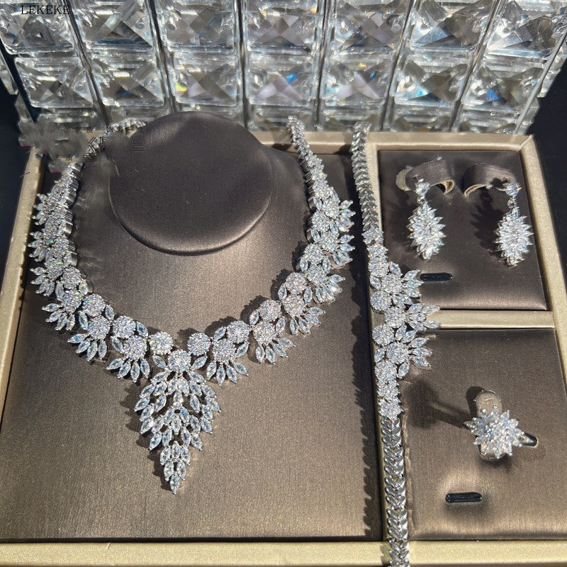 Zirkon-Anhänger-Halskette Bankett Schmuck Accessoires