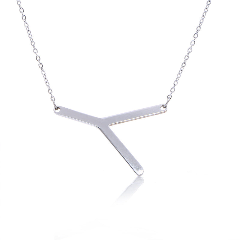 Fabuloso collar con colgante de letra inicial de acero inoxidable chapado en oro rosa