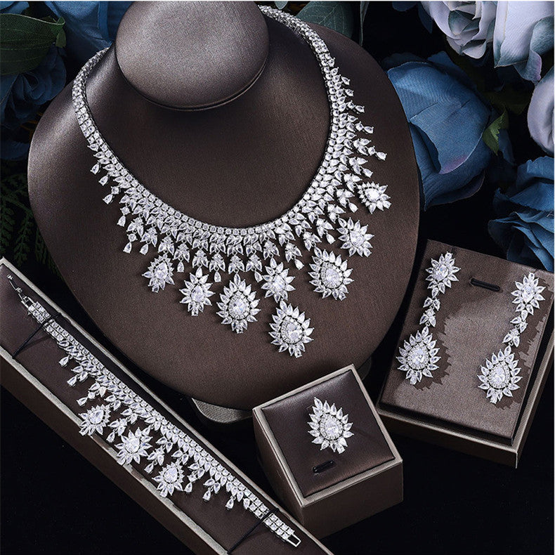 Damenmode Vintage Hochzeit Halskette Ohrringe Schmuckset
