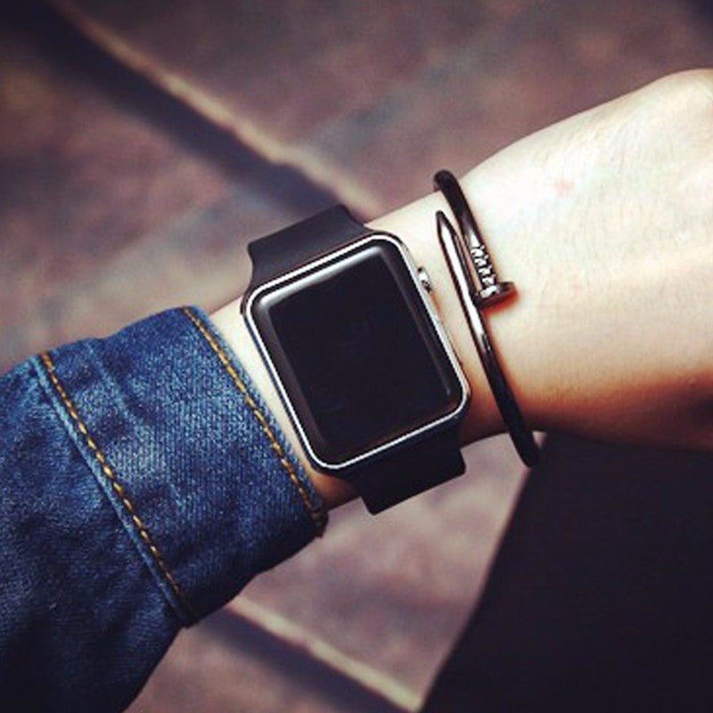 Digitale Armbanduhr