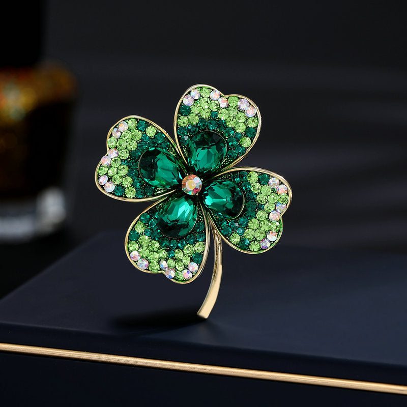 Nuevo Broche de Aleación de Alta Sensación de Nicho de Alta Gama, Pin para Abrigo y Traje, Corsage Versátil de Alta Gama