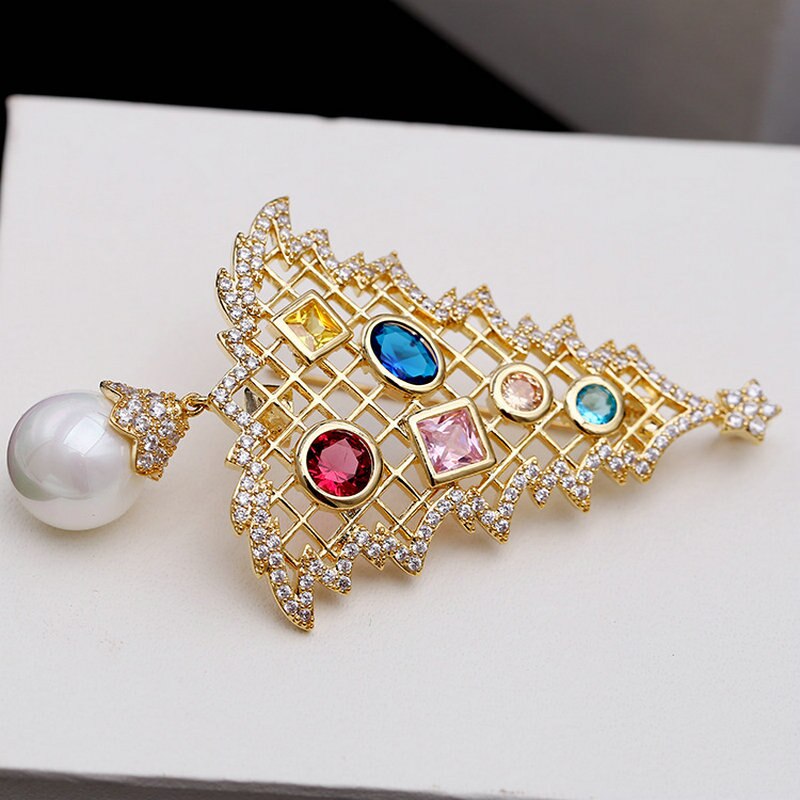Broche de árbol de Navidad de circonitas