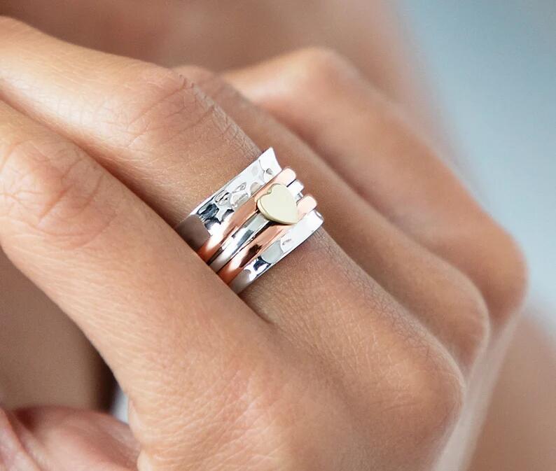 Vintage Herz Drehbarer Ring Fidget Ringe für Frauen Anti Stress Angst Ring Spinner Ring Anti Sorge Stress Meditation Schmuck Geschenke für Mädchen
