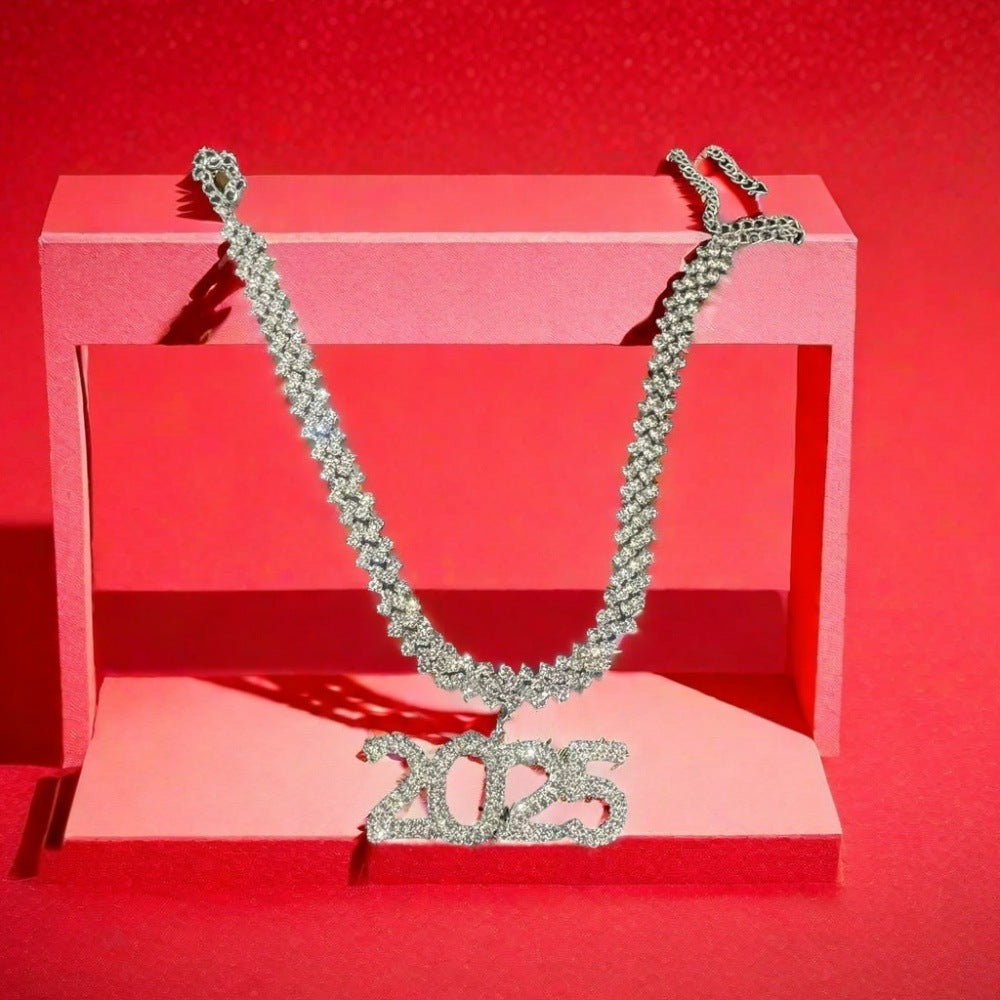 Rhinestone Pendant Cuban Necklace Short Clavicle Chain