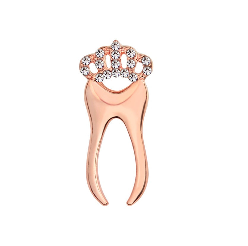 Europa y Estados Unidos transfronterizos nuevos equipos médicos de venta caliente broche creativo laringoscopio de aleación micro capítulo accesorios de ropa bolsa