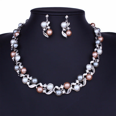 Conjunto de collar y pendientes para mujer, temperamento, conjunto de joyas que combinan con todo