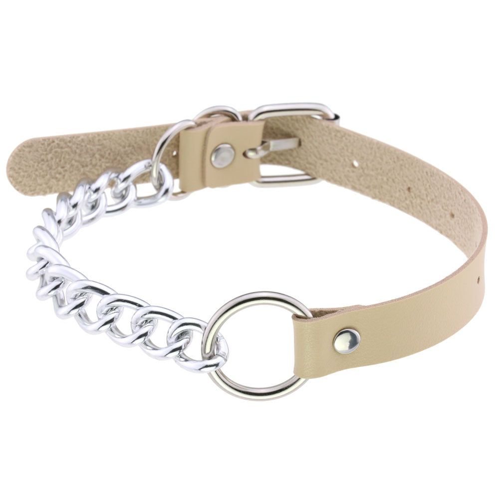 Collar gargantilla de cuero con aro y anilla en O
