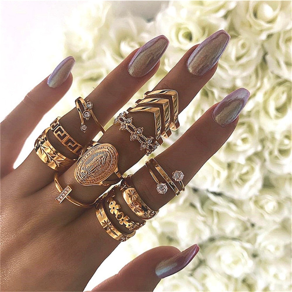 Diamantbesetzter Ring
