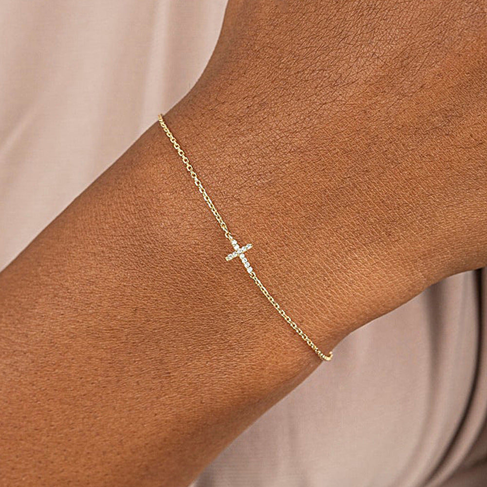 Pulsera de Diamantes Cruzados Sencilla Versátil