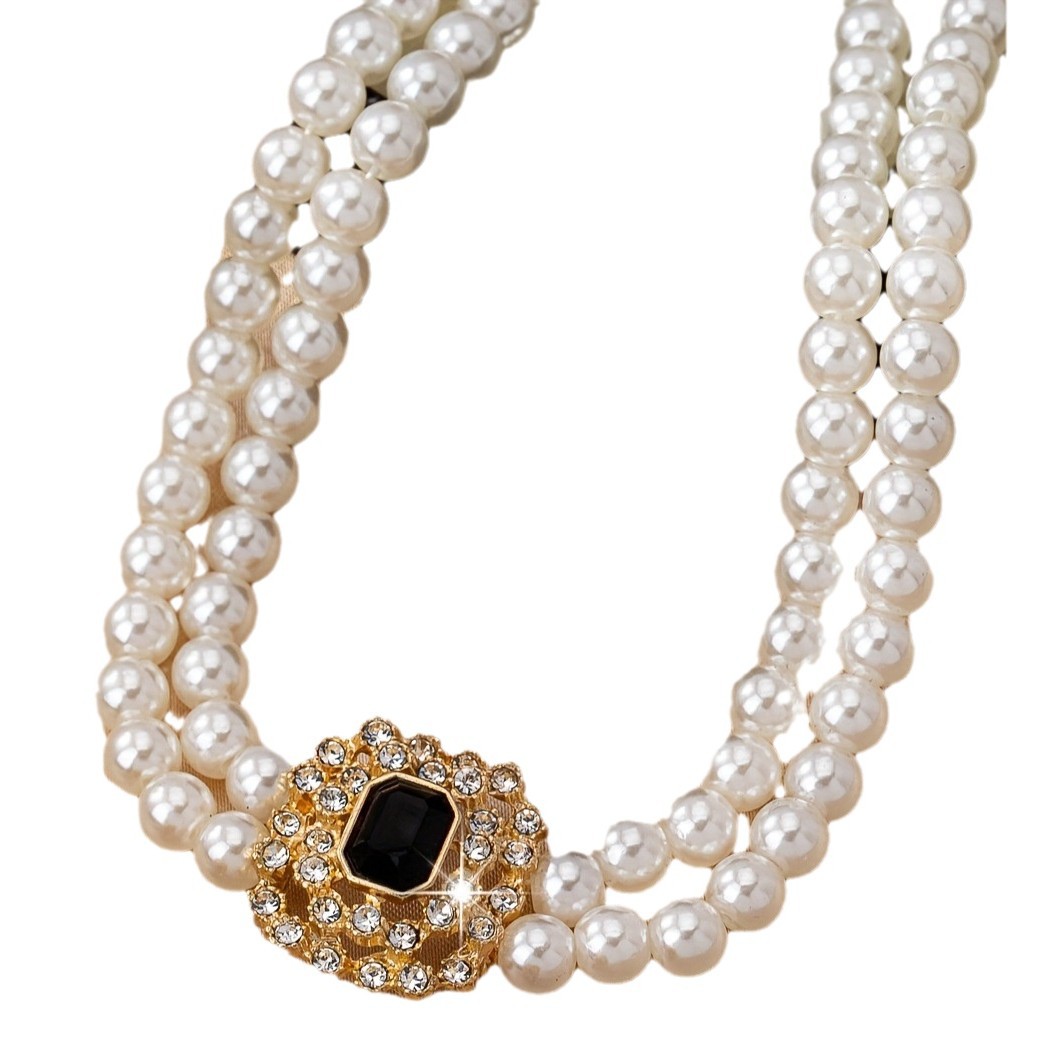Stilvolles elegantes Doppelreihen-Perlen-Quadrat-Diamant-Halsketten-Ohrringe-Set